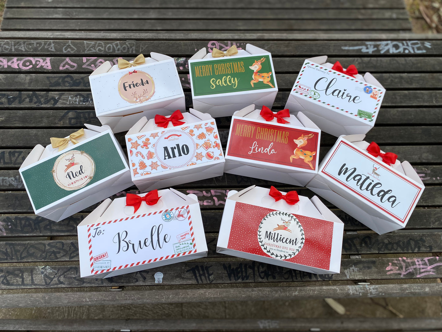 Personalized Retro Letter Style Christmas Eve Box, Wedding Favor Box, Christmas Tradition, Personalised Gift Box with Bow, Night before Xmas, Kids Gift Ideas, Christmas table name/signs